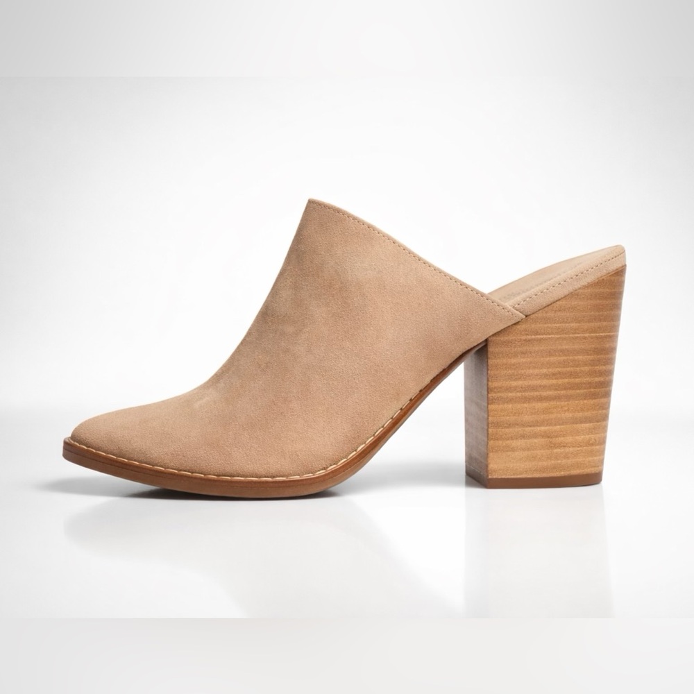 ❣️❣️Tan Suede Block Heel‎ Mules❣️❣️
